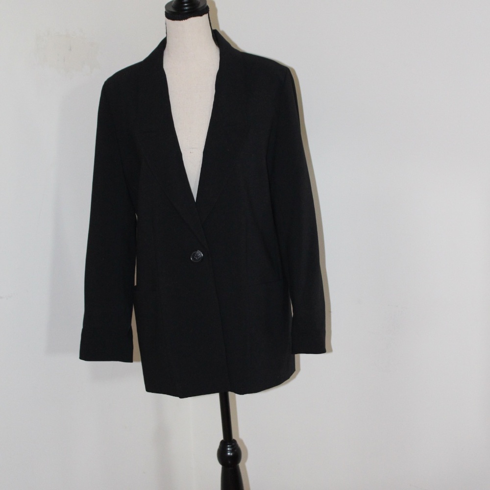 Chico's, Classic Black Blazer with 1 front button